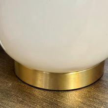 Load image into Gallery viewer, BMC &#39;Cream&#39; Lamp
