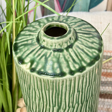 Load image into Gallery viewer, LG Green Textured Vase
