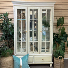 Load image into Gallery viewer, 2PC Ivory China Cabinet
