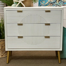 Load image into Gallery viewer, 3DRW White Modern Chest

