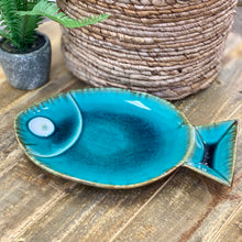Load image into Gallery viewer, LG Fish Plate
