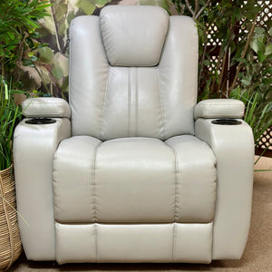 'Kingvale Court' Dual Power Recliner