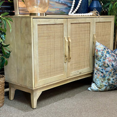 Cabinets & Display