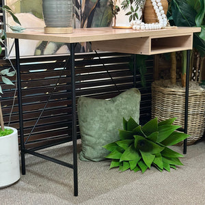 Wooden/Metal Desk