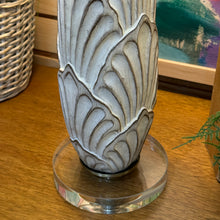 Load image into Gallery viewer, Textured Leaf Table Lamp
