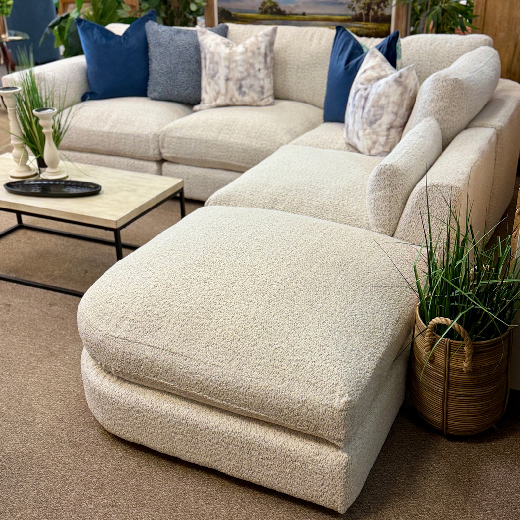 5PC Ivory Textured Sectional