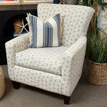 Load image into Gallery viewer, Ivory Starfish Chair
