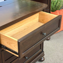 Load image into Gallery viewer, Universal 3DRW Nightstand
