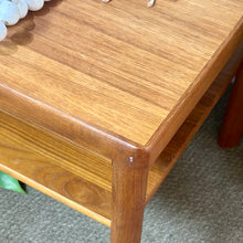 Load image into Gallery viewer, Wooden Coffee Table
