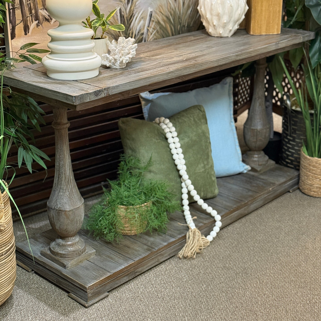 Bassett Mirror 'Hitchcock' Console