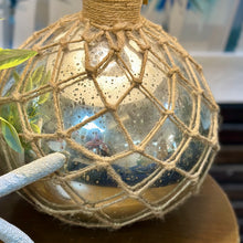 Load image into Gallery viewer, Mercury Glass Netted Lamp
