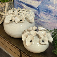 Load image into Gallery viewer, SM Starflower Vase
