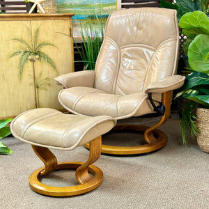 Ekornes Streless Chair & Ottoman