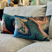 Load image into Gallery viewer, Cloud 9 Design Down Lumbar
