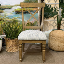Load image into Gallery viewer, Riverside 'Aberdeen' Dining Chair
