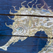 Load image into Gallery viewer, Antique Left Seahorse

