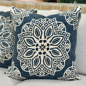 Navy/Cream Pillow