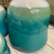 Load image into Gallery viewer, Set/3 Turquoise Vases
