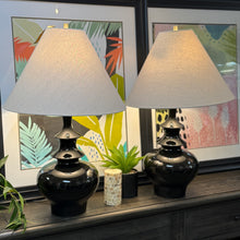Load image into Gallery viewer, Black Tiered Lamp
