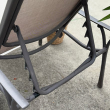 Load image into Gallery viewer, Tropitone Lounger
