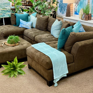 H M Richards Sectional w/ Otto