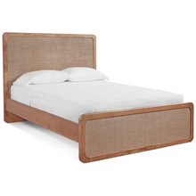 Load image into Gallery viewer, Braxton Culler 'Nova' Queen Bed
